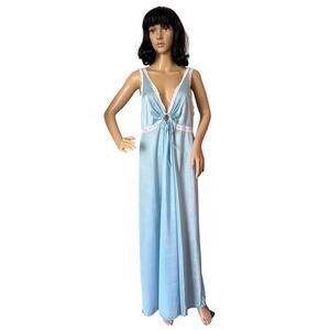 Vintage Baby Blue Night Slip, White Lace Trim Front Keyhole Tie Detail medium